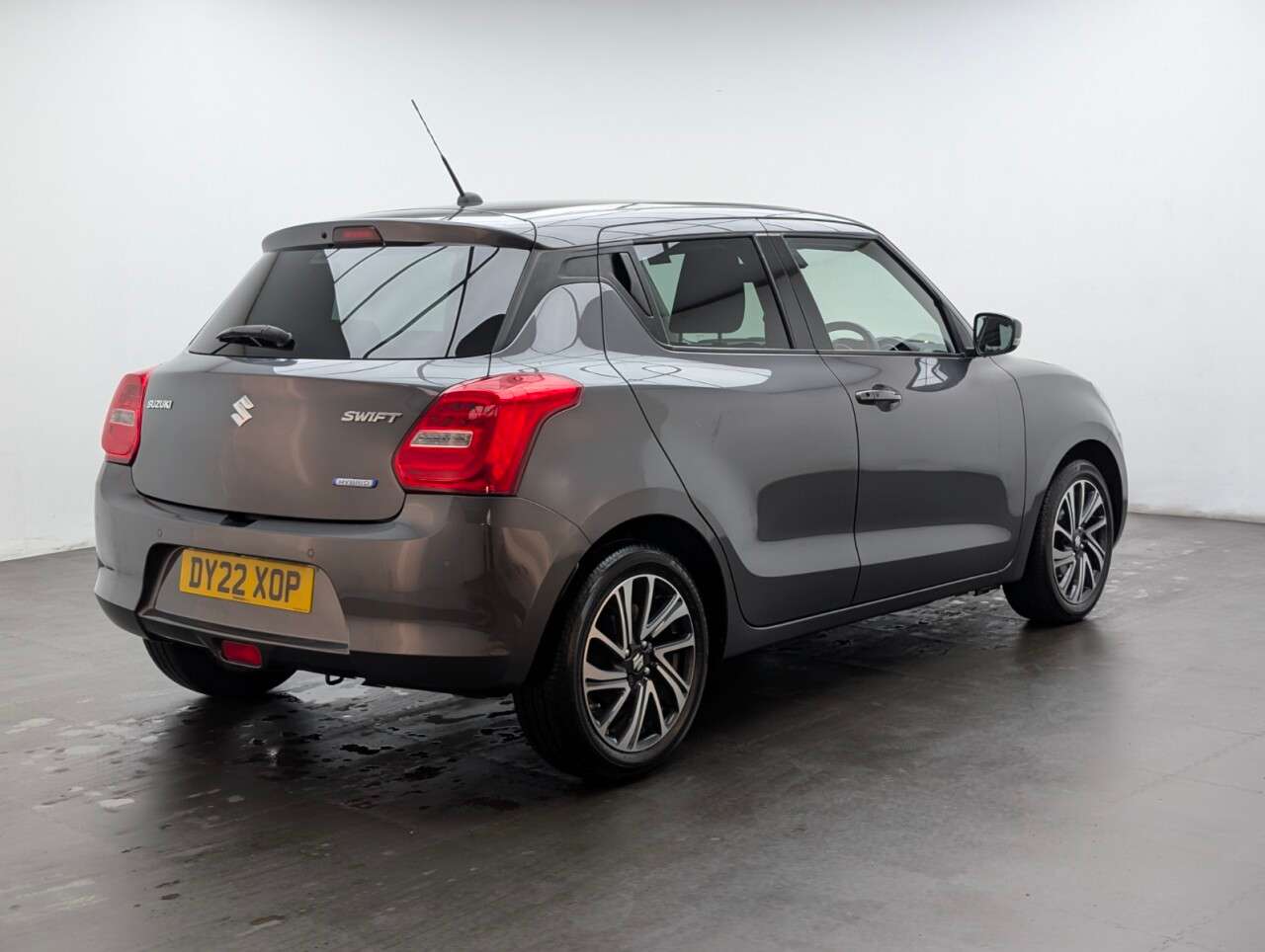 2022 SUZUKI SWIFT 2022 SUZUKI SWIFT