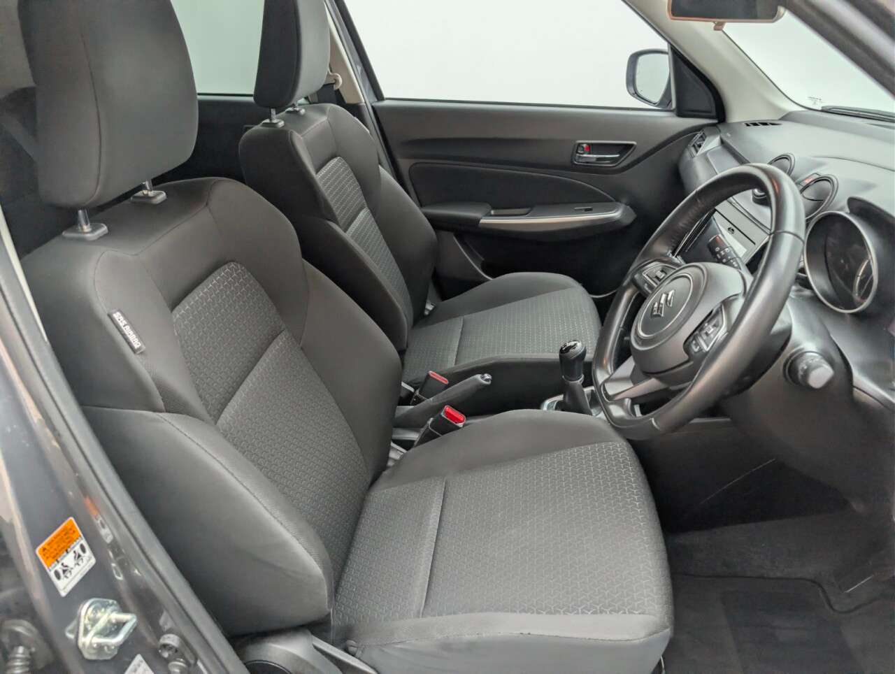 2022 SUZUKI SWIFT 2022 SUZUKI SWIFT