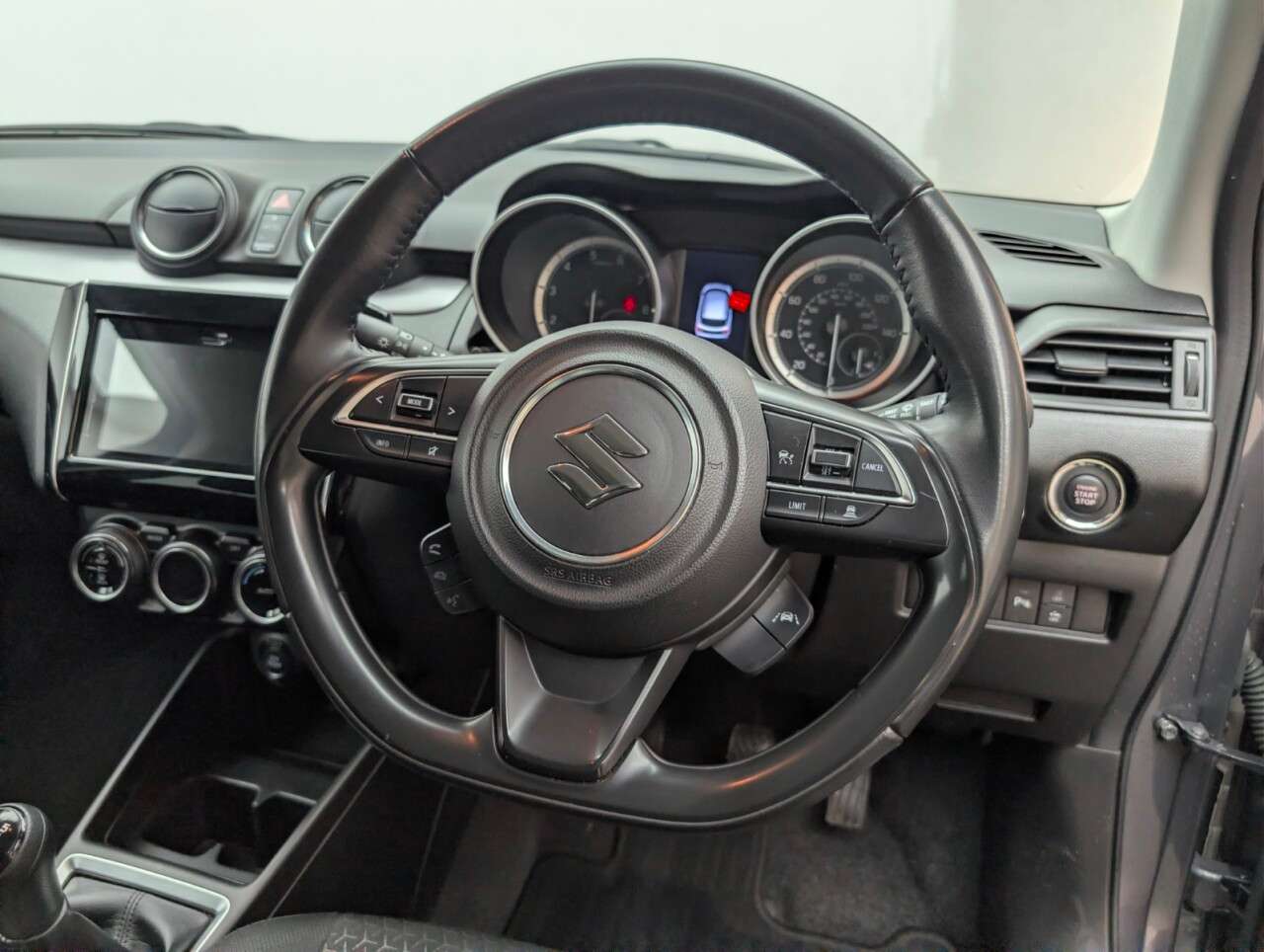 2022 SUZUKI SWIFT 2022 SUZUKI SWIFT