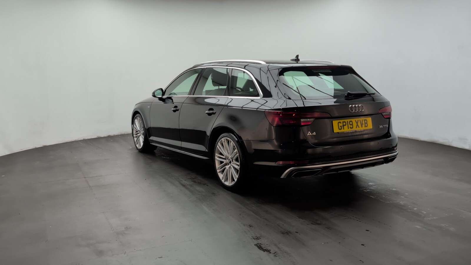 2019 AUDI A4 AVANT 2019 AUDI A4 AVANT