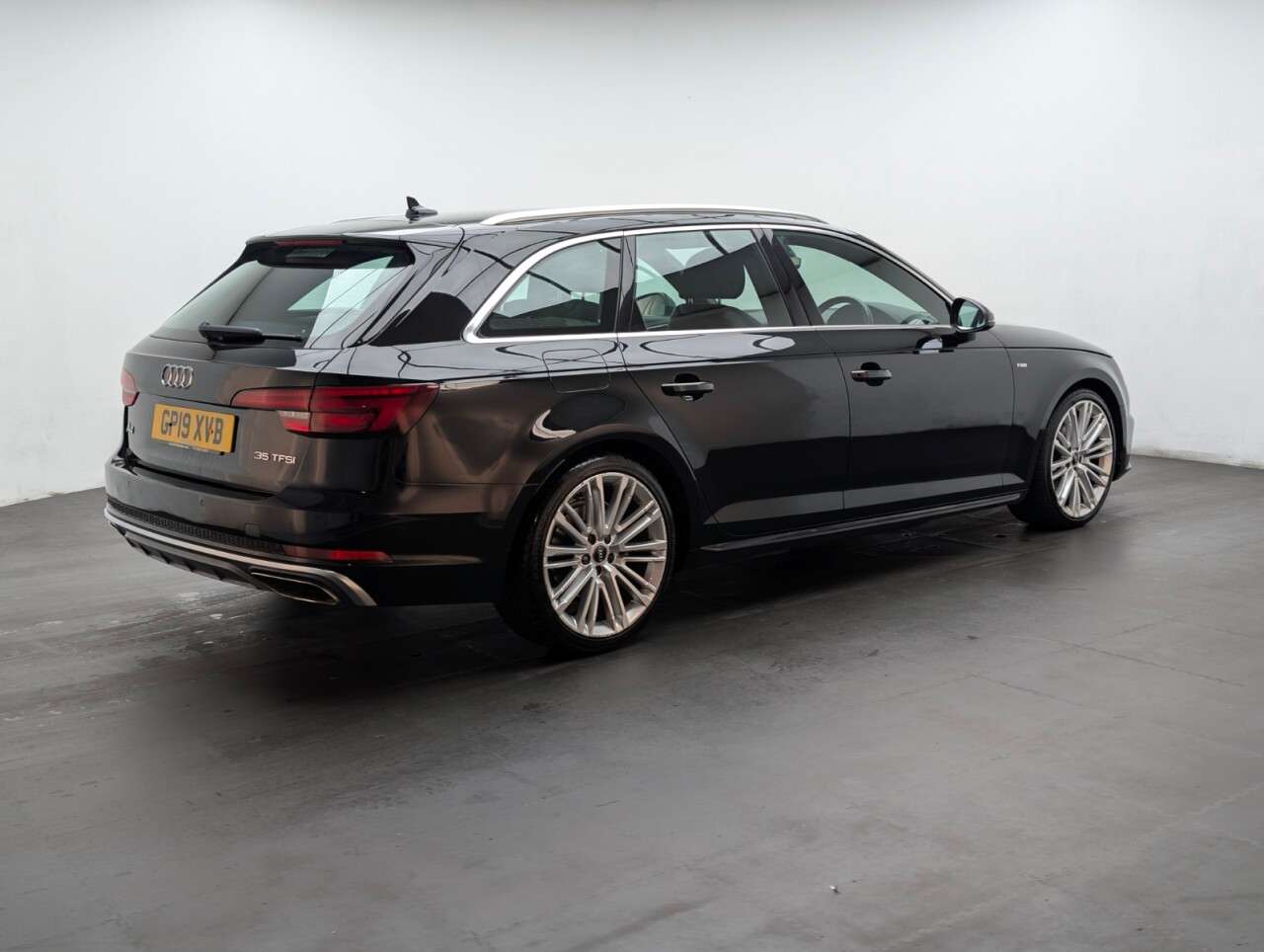 2019 AUDI A4 AVANT 2019 AUDI A4 AVANT