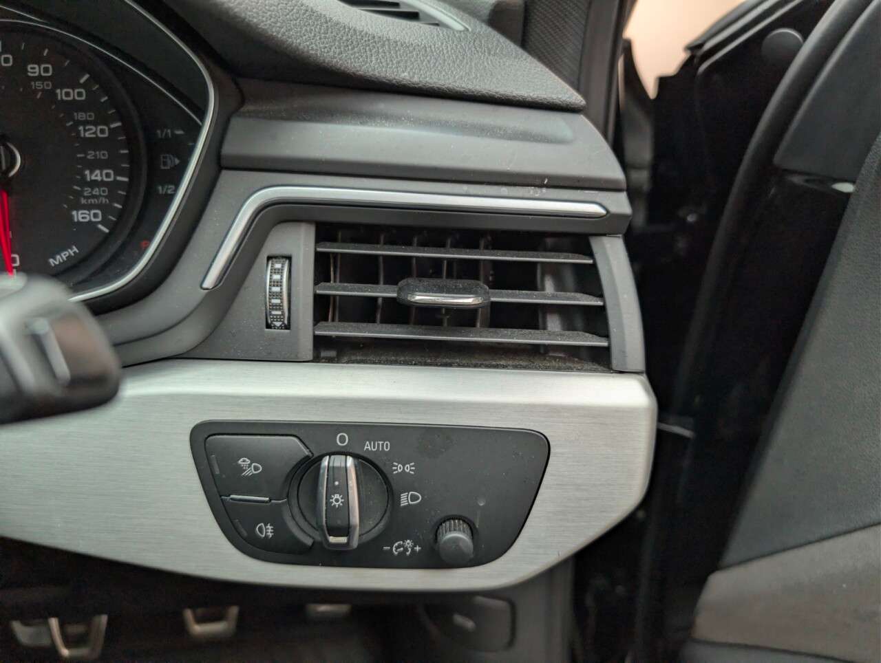 2019 AUDI A4 AVANT 2019 AUDI A4 AVANT