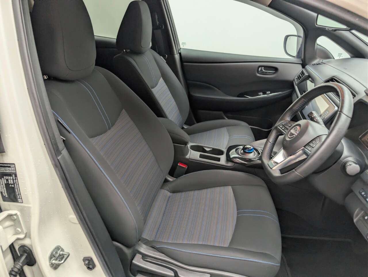 2023 NISSAN LEAF 2023 NISSAN LEAF