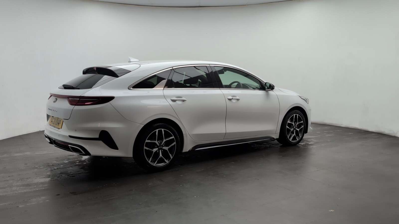 2021 KIA PROCEED 2021 KIA PROCEED