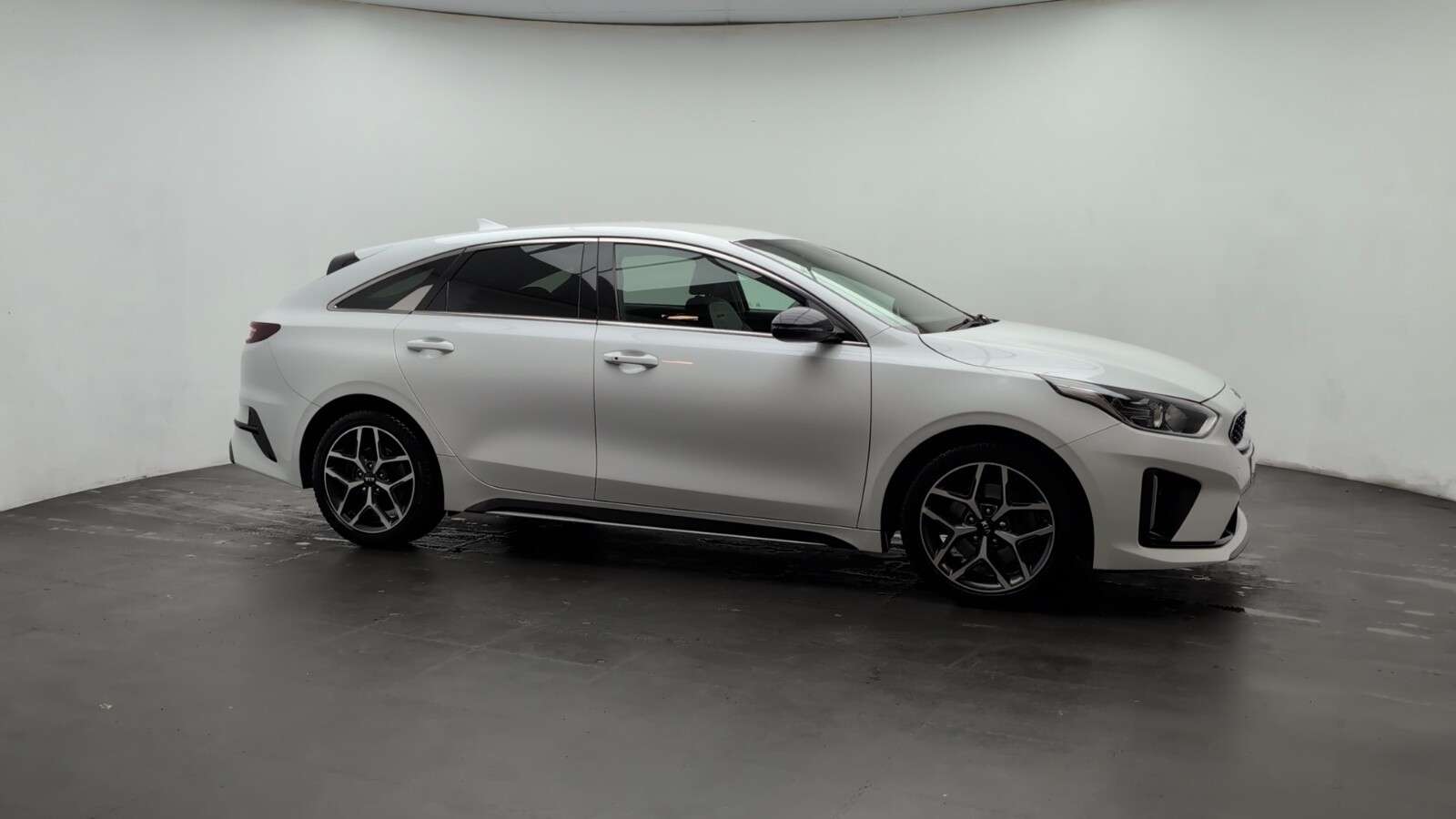 2021 KIA PROCEED 2021 KIA PROCEED