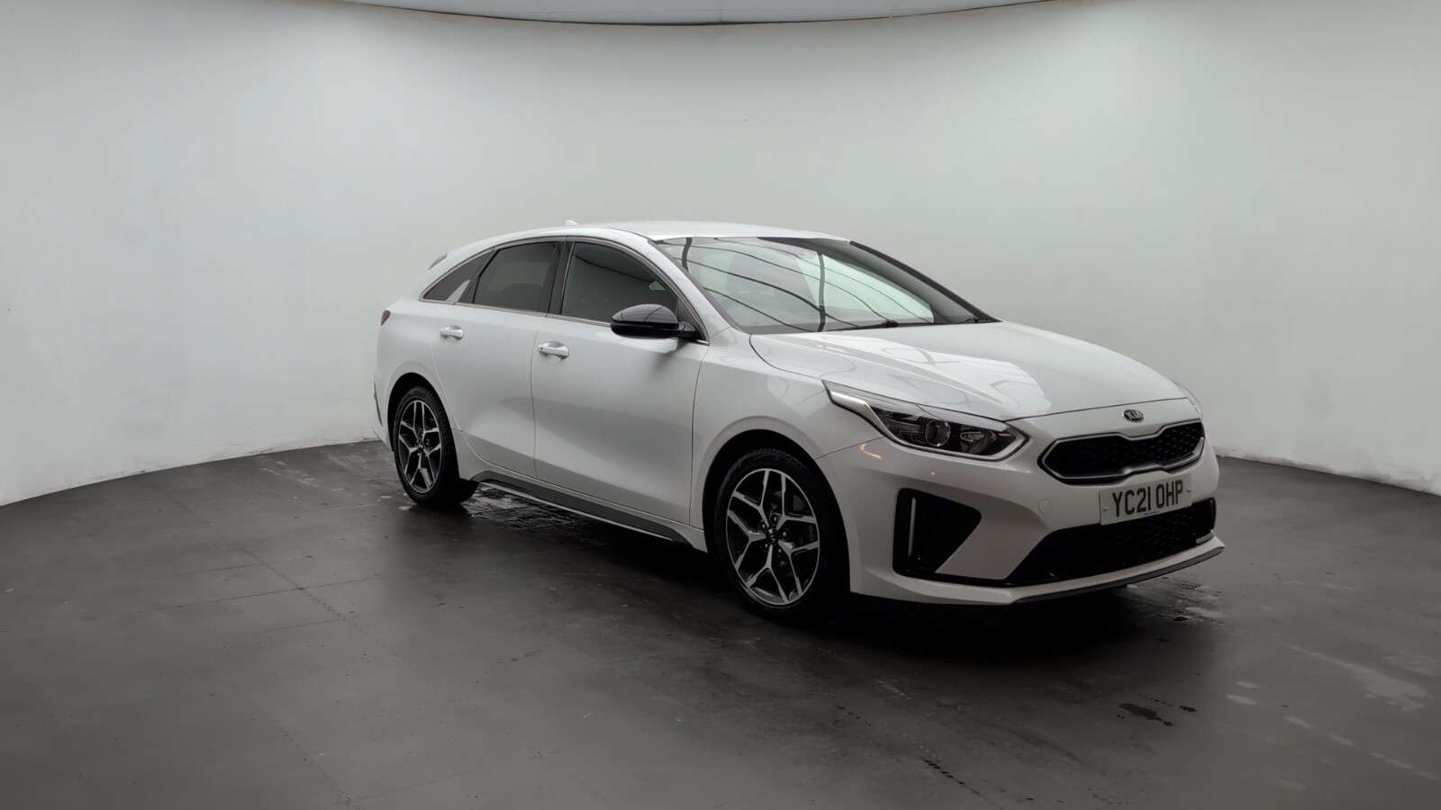 2021 KIA PROCEED 2021 KIA PROCEED
