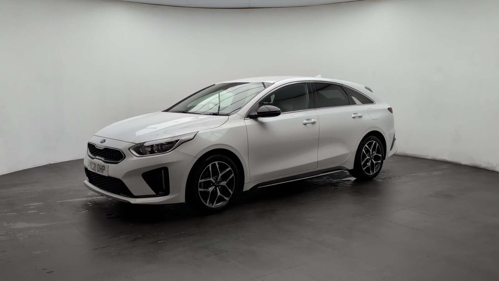 2021 KIA PROCEED 2021 KIA PROCEED