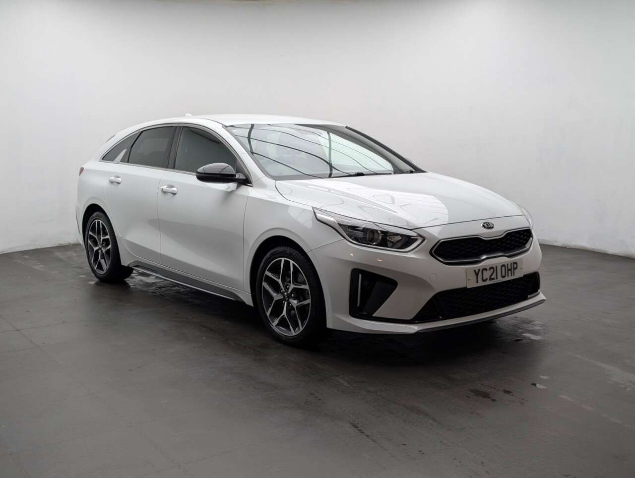 2021 KIA PROCEED 2021 KIA PROCEED