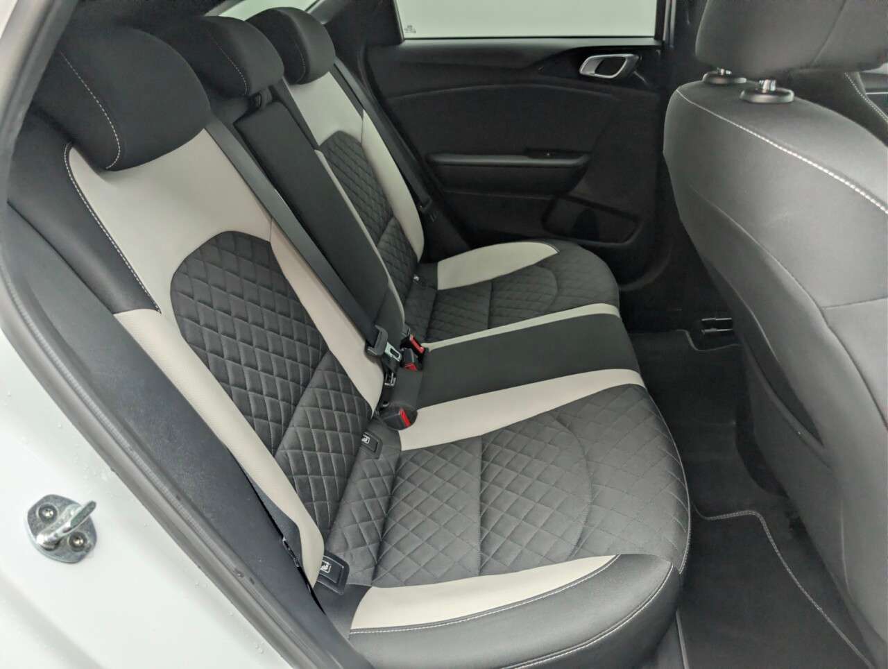 2021 KIA PROCEED 2021 KIA PROCEED