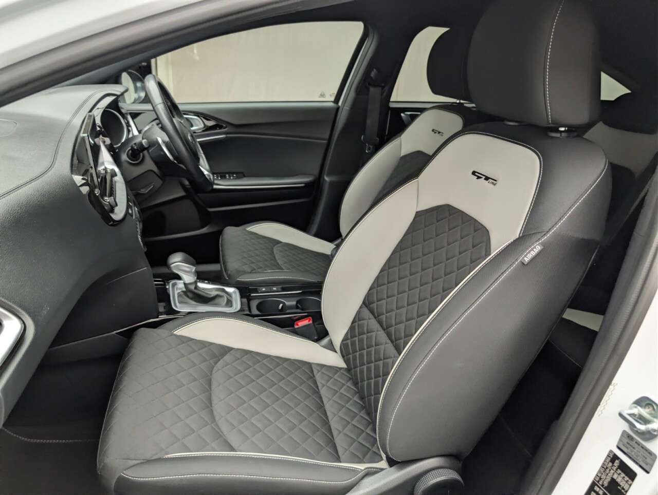 2021 KIA PROCEED 2021 KIA PROCEED