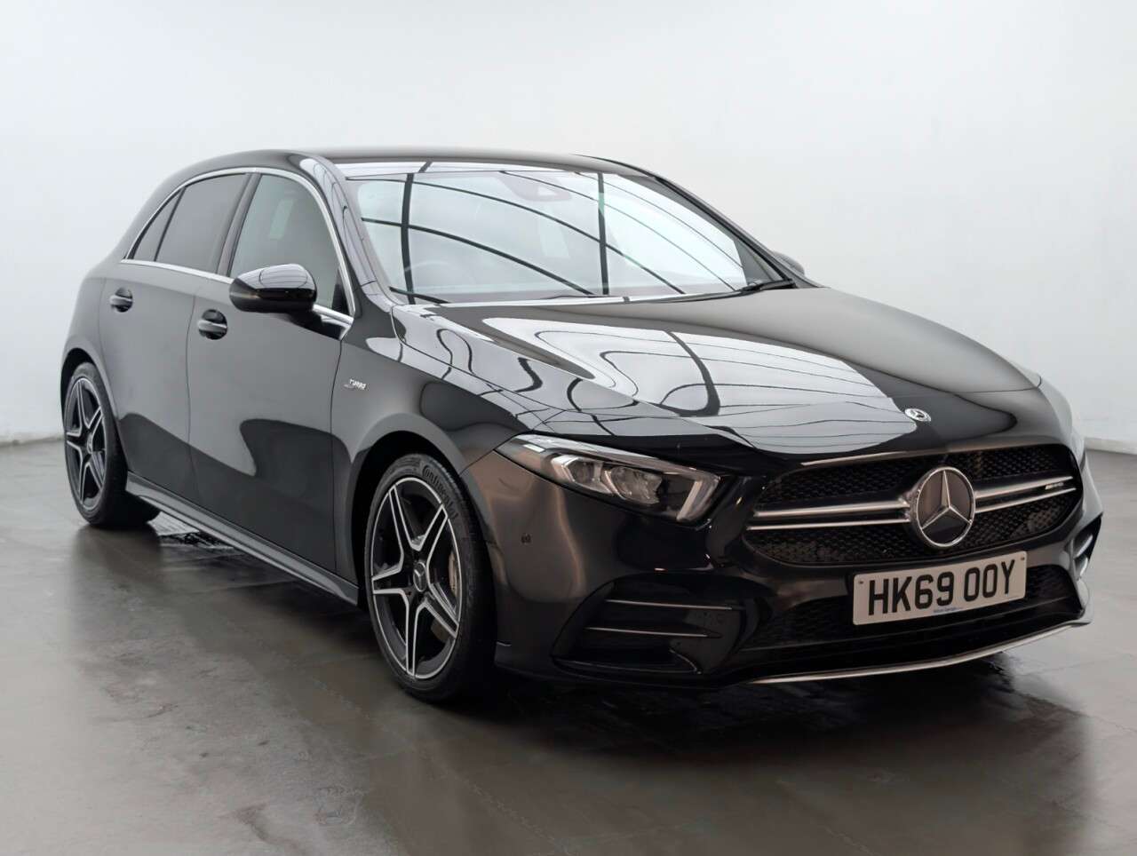 A 2020 MERCEDES-BENZ A CLASS 2.0 A35 AMG (Executive) Hatchback 5dr Petrol SpdS DCT 4MATIC Euro 6 (s/s) ( A 2020 MERCEDES-BENZ A CLASS 2.0 A35 AMG (Executive) Hatchback 5dr Petrol SpdS DCT 4MATIC Euro 6 (s/s) (