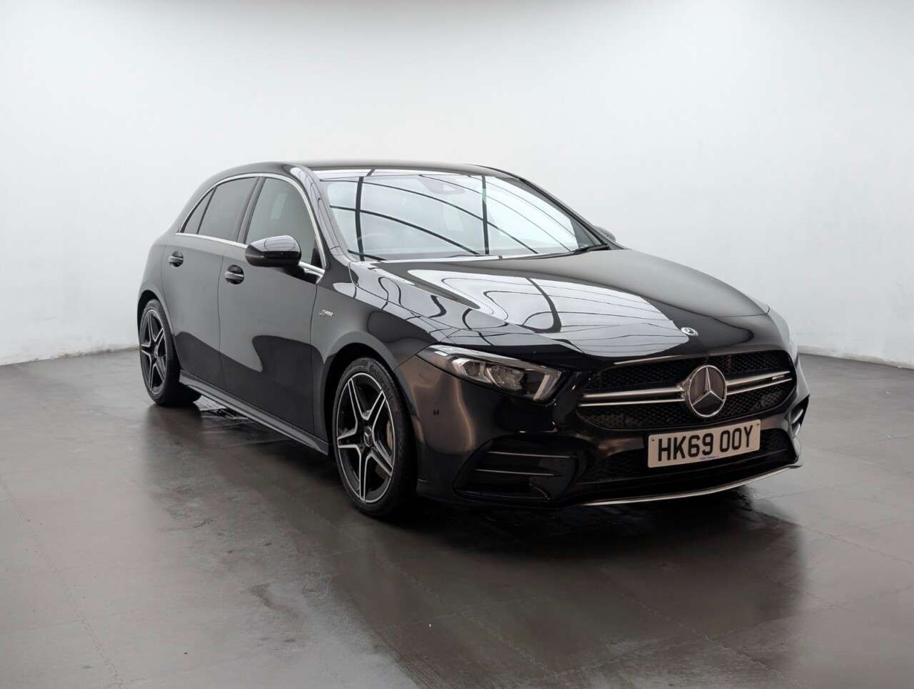 A 2020 MERCEDES-BENZ A CLASS 2.0 A35 AMG (Executive) Hatchback 5dr Petrol SpdS DCT 4MATIC Euro 6 (s/s) ( A 2020 MERCEDES-BENZ A CLASS 2.0 A35 AMG (Executive) Hatchback 5dr Petrol SpdS DCT 4MATIC Euro 6 (s/s) (