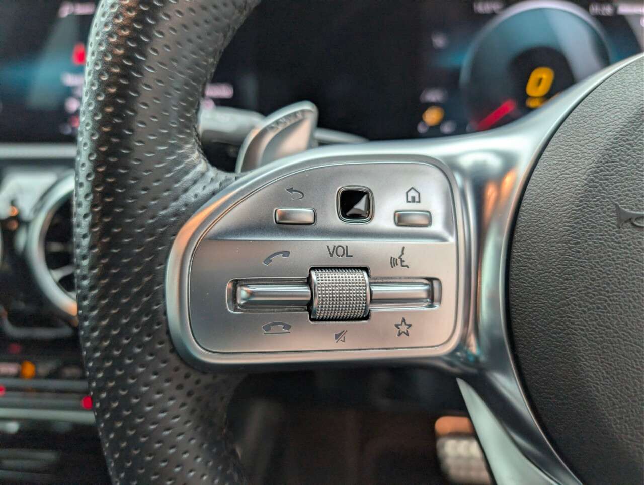 2020 MERCEDES-BENZ A CLASS 2020 MERCEDES-BENZ A CLASS