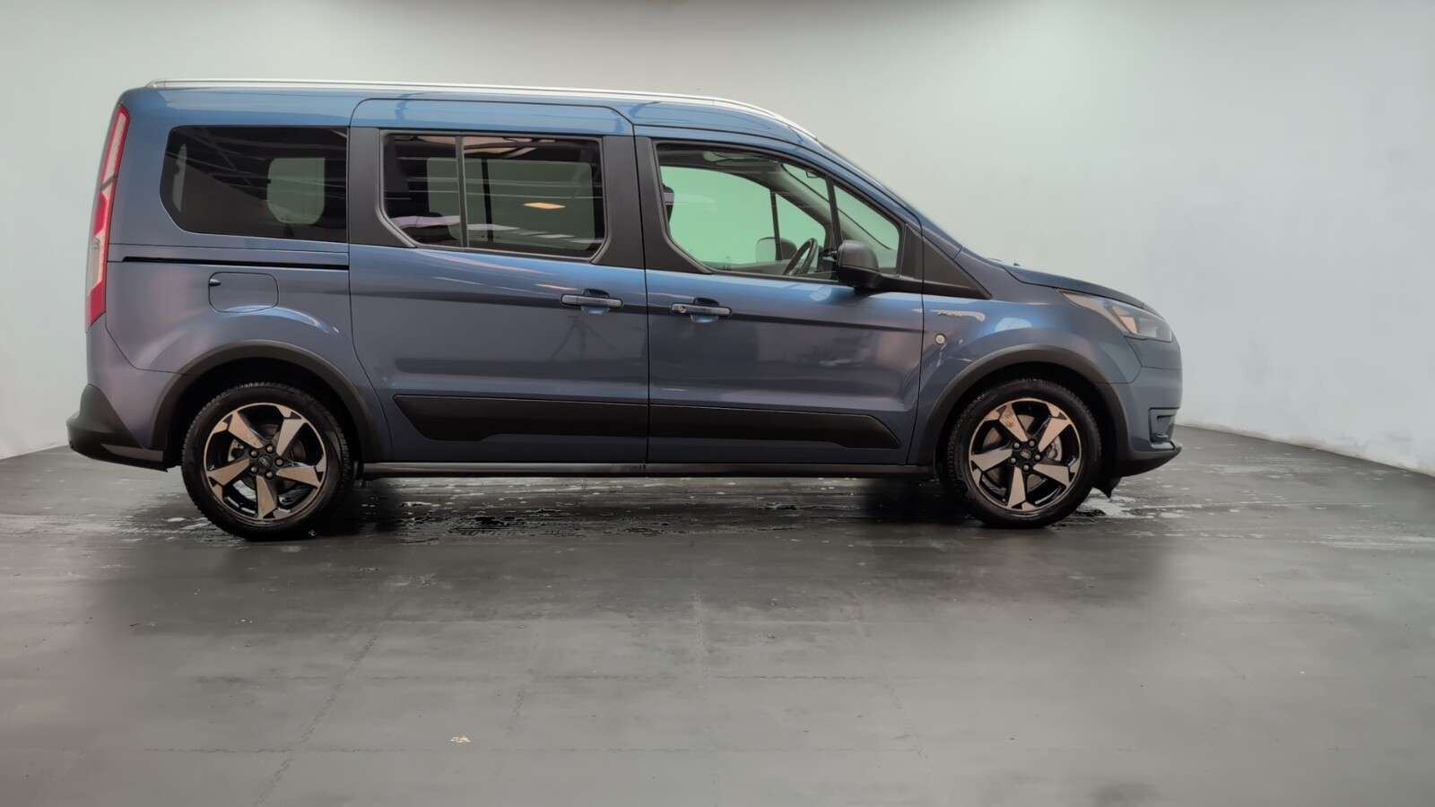 2022 FORD GRAND TOURNEO CONNECT 2022 FORD GRAND TOURNEO CONNECT