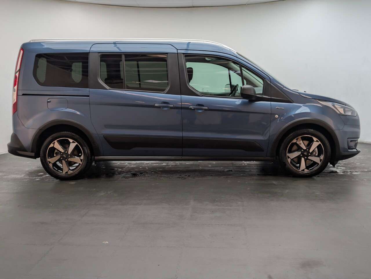 2022 FORD GRAND TOURNEO CONNECT 2022 FORD GRAND TOURNEO CONNECT