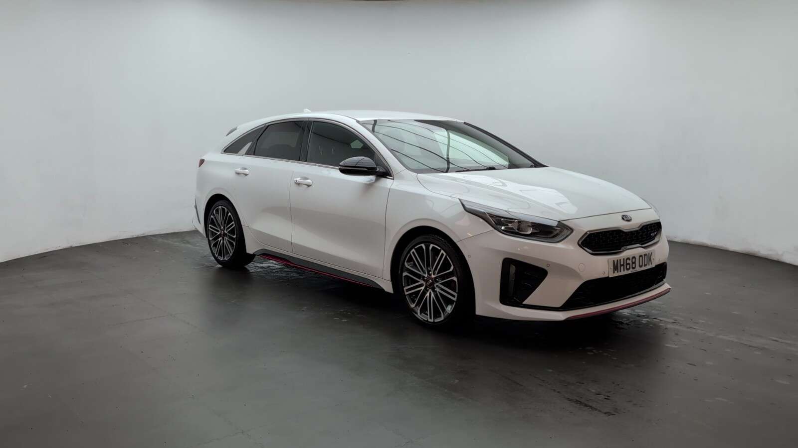 2019 KIA PROCEED 2019 KIA PROCEED