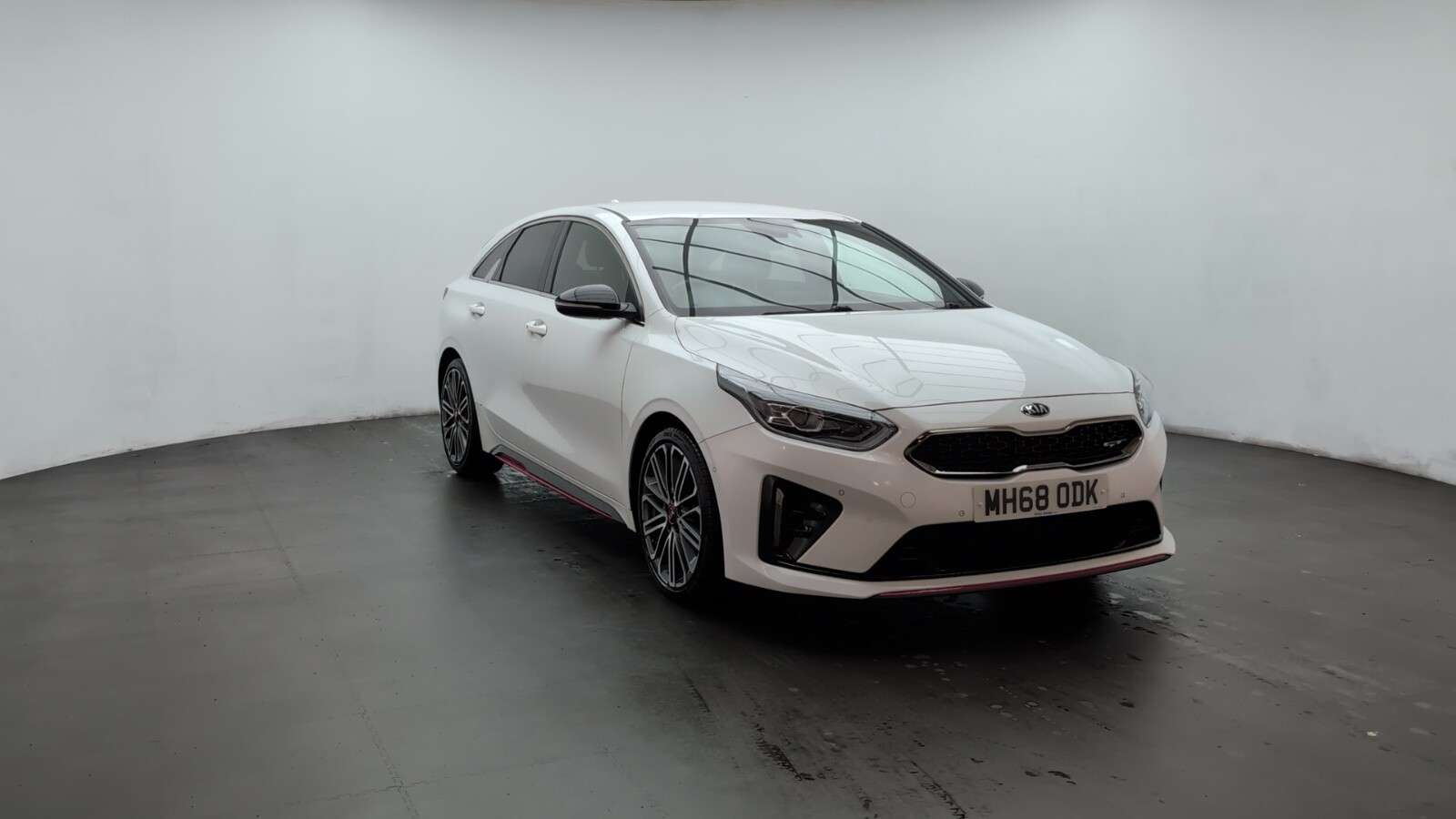 2019 KIA PROCEED 2019 KIA PROCEED