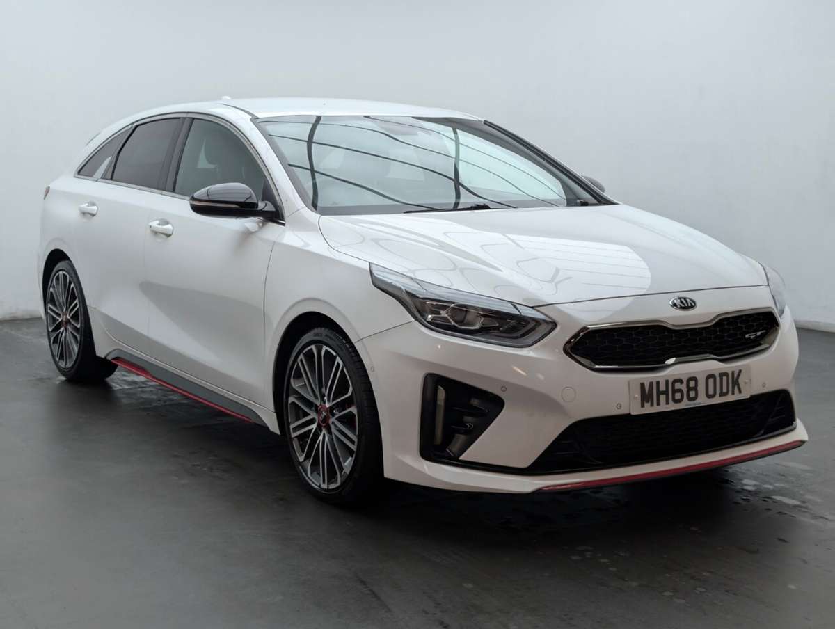 Check out this Kia Proceed 2019 Petrol Automatic