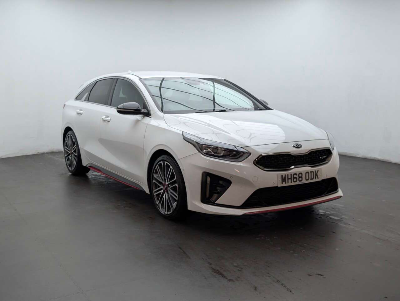 2019 KIA PROCEED 2019 KIA PROCEED
