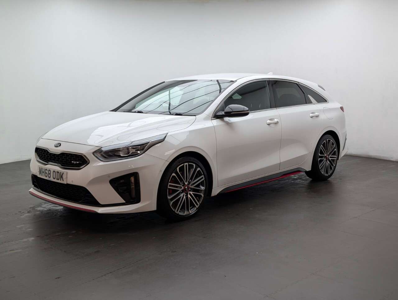 2019 KIA PROCEED 2019 KIA PROCEED