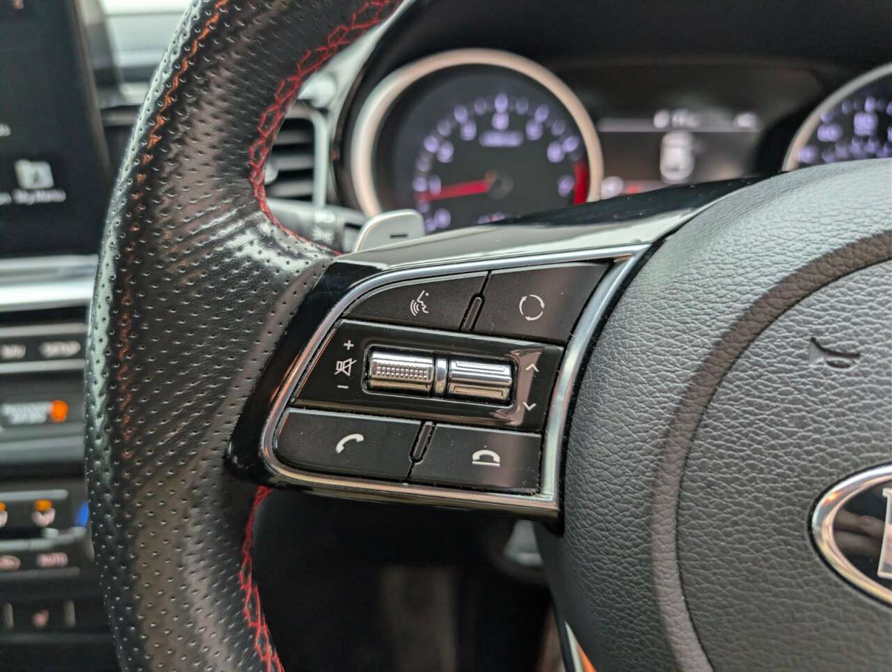 2019 KIA PROCEED 2019 KIA PROCEED