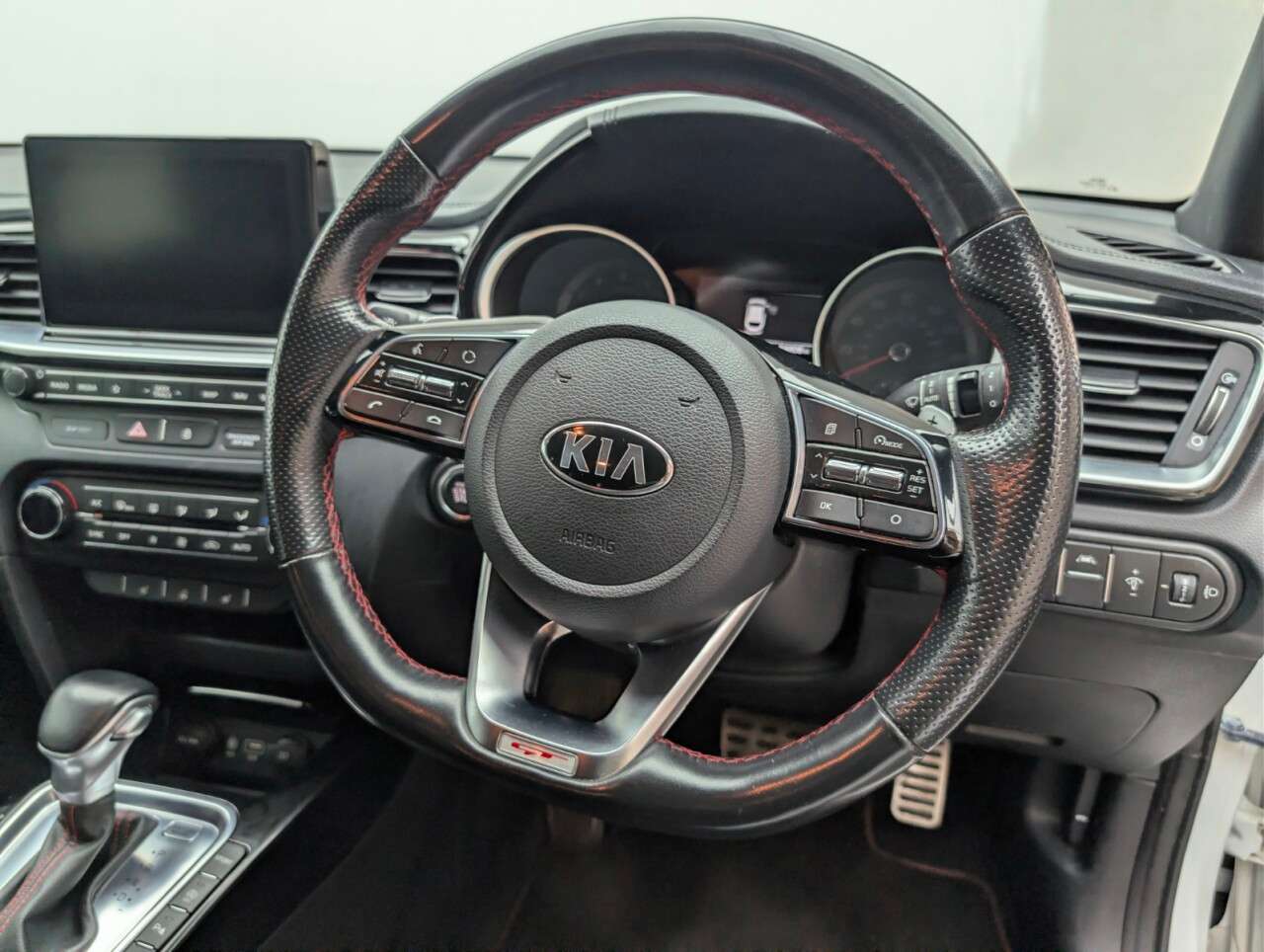 2019 KIA PROCEED 2019 KIA PROCEED