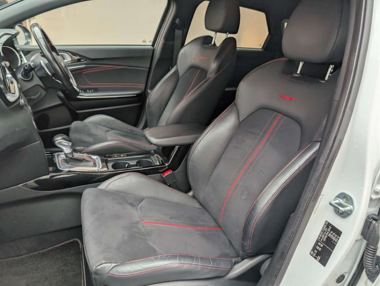 2019 KIA PROCEED 2019 KIA PROCEED