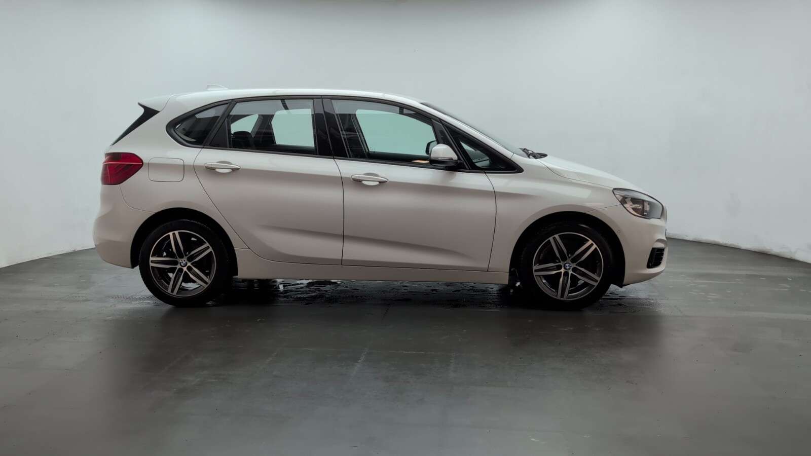 2017 BMW 2 SERIES ACTIVE TOURER 2017 BMW 2 SERIES ACTIVE TOURER