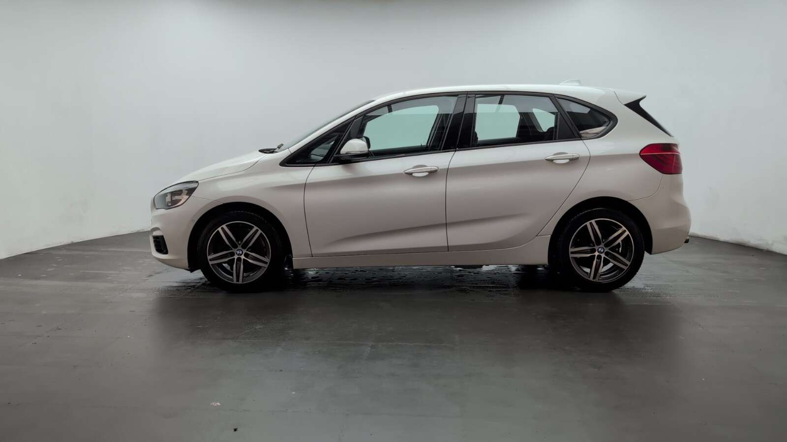 2017 BMW 2 SERIES ACTIVE TOURER 2017 BMW 2 SERIES ACTIVE TOURER