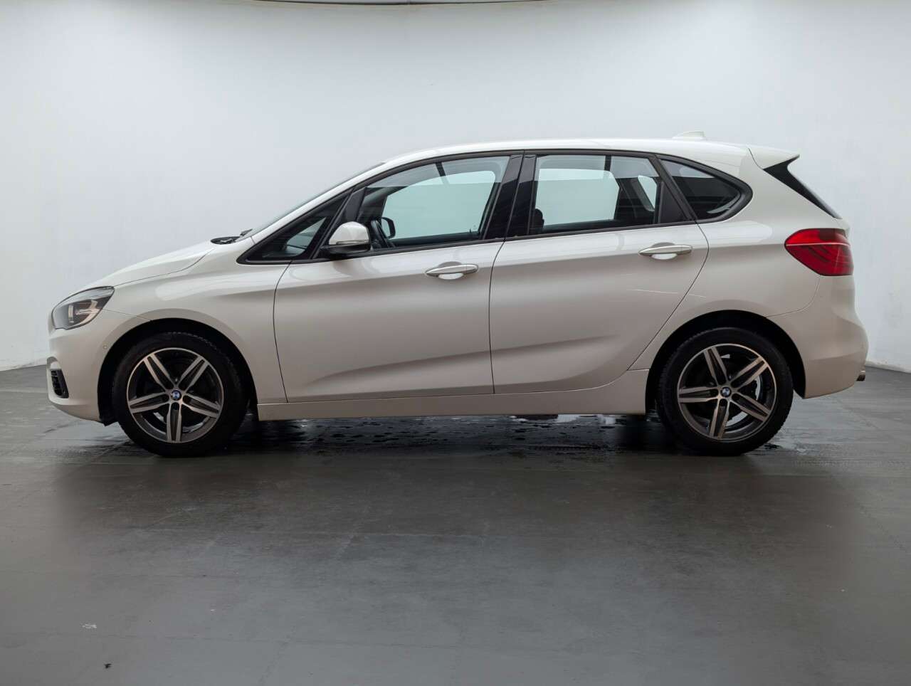 2017 BMW 2 SERIES ACTIVE TOURER 2017 BMW 2 SERIES ACTIVE TOURER