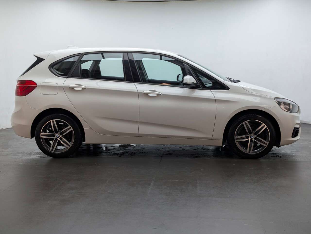 2017 BMW 2 SERIES ACTIVE TOURER 2017 BMW 2 SERIES ACTIVE TOURER