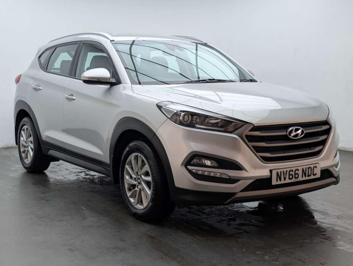 Check out this Hyundai Tucson 2017 Diesel Manual