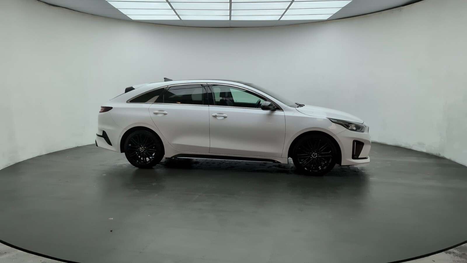 2021 KIA PROCEED 2021 KIA PROCEED