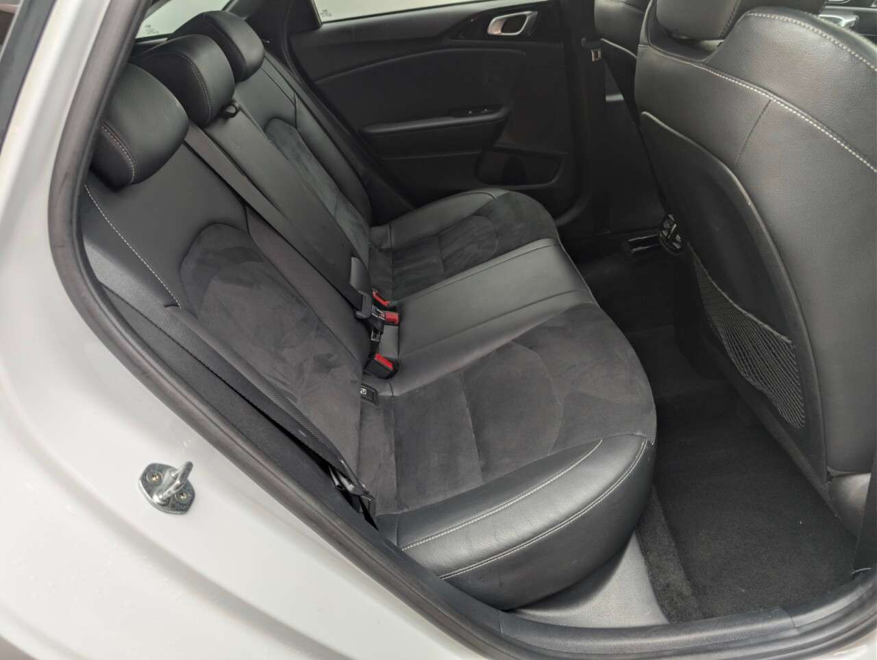 2021 KIA PROCEED 2021 KIA PROCEED