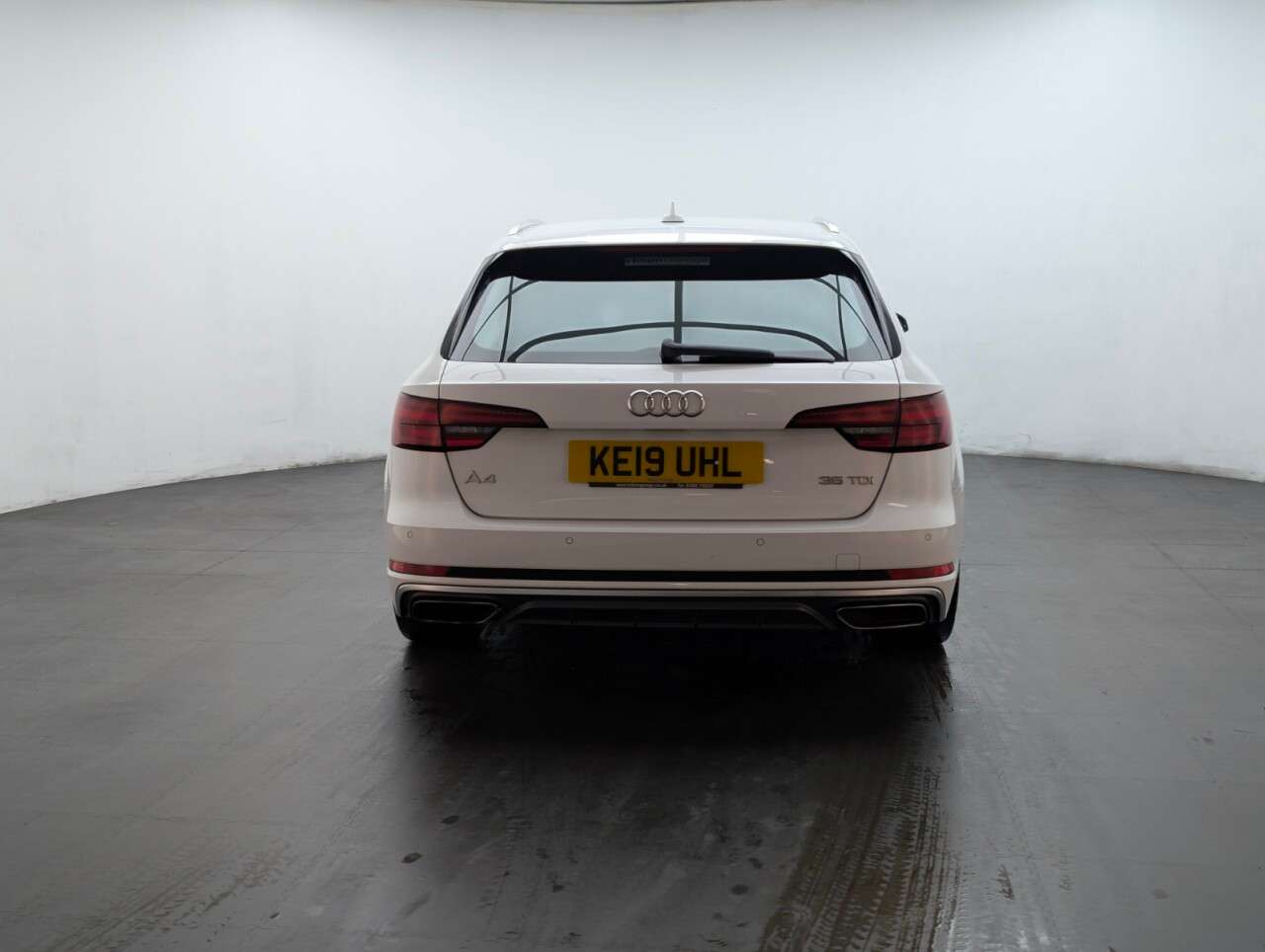 2019 AUDI A4 AVANT 2019 AUDI A4 AVANT