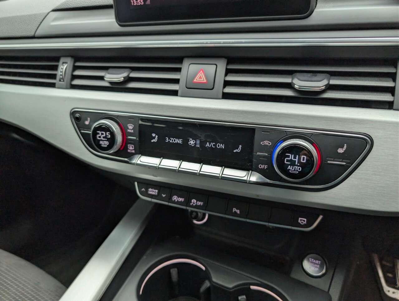 2019 AUDI A4 AVANT 2019 AUDI A4 AVANT