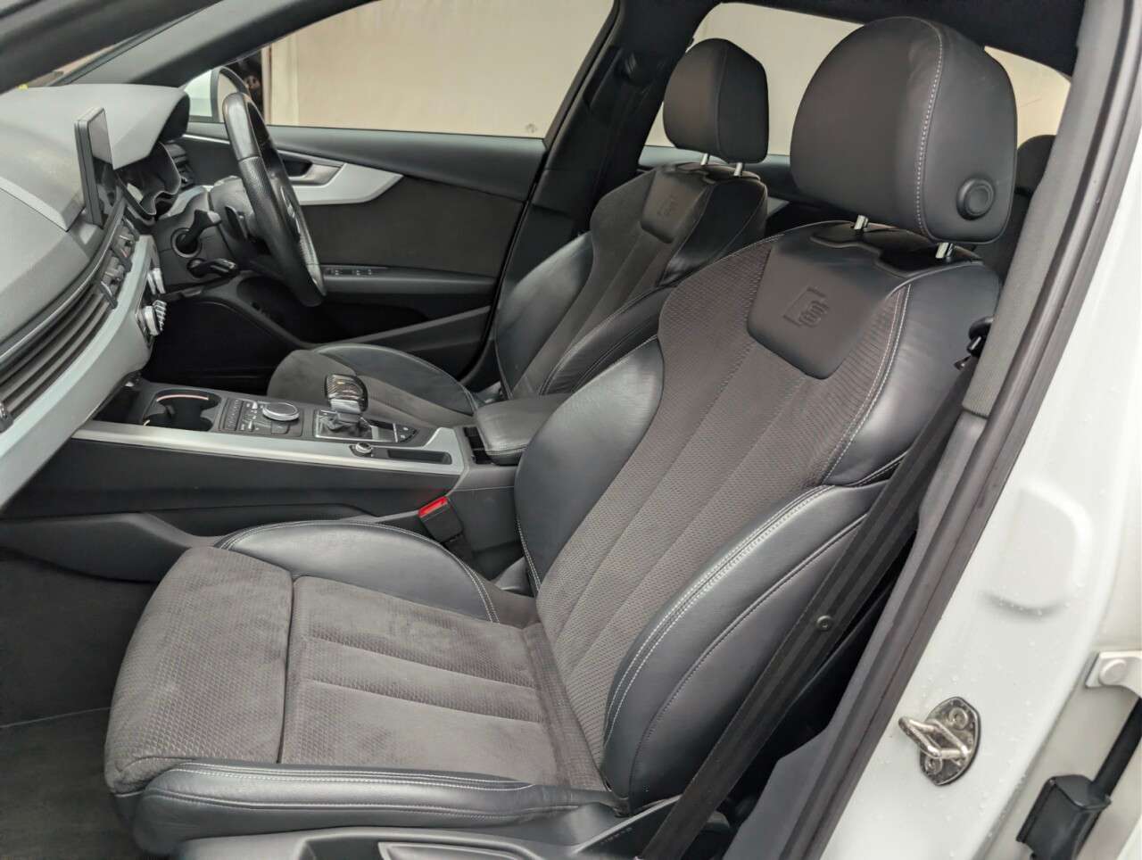 2019 AUDI A4 AVANT 2019 AUDI A4 AVANT