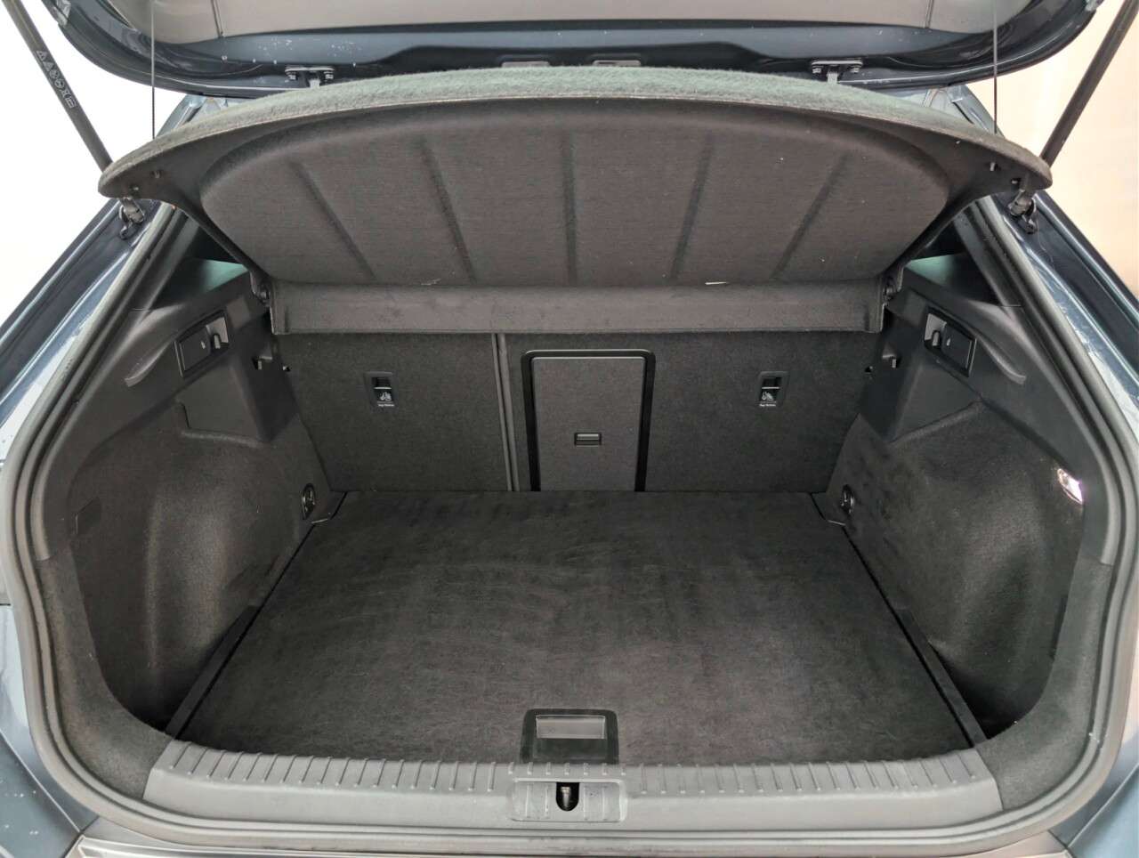 2023 CUPRA FORMENTOR 2023 CUPRA FORMENTOR