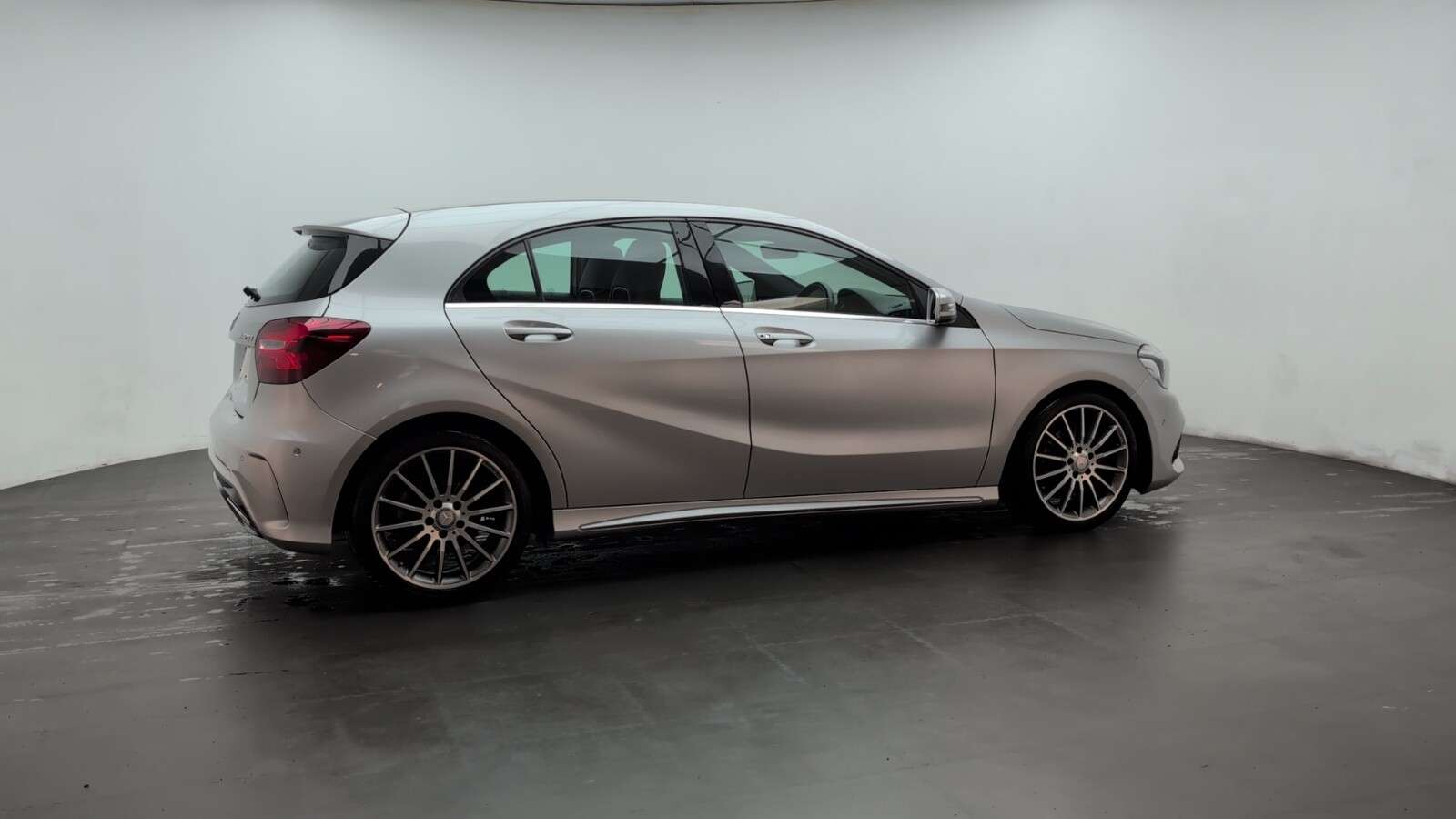 2016 MERCEDES-BENZ A CLASS 2016 MERCEDES-BENZ A CLASS