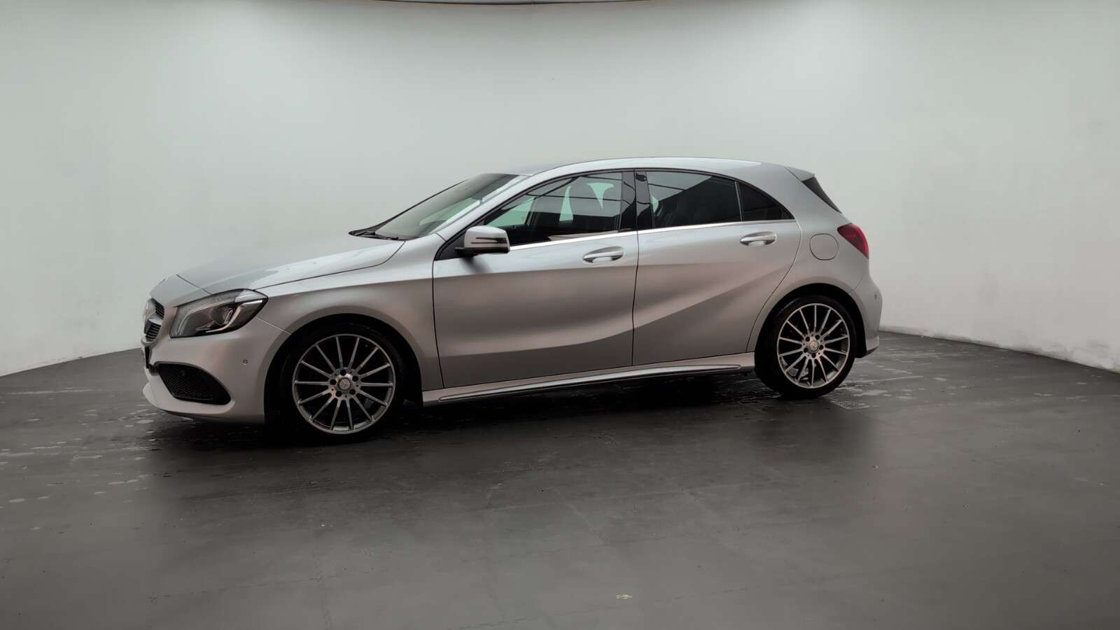 2016 MERCEDES-BENZ A CLASS 2016 MERCEDES-BENZ A CLASS