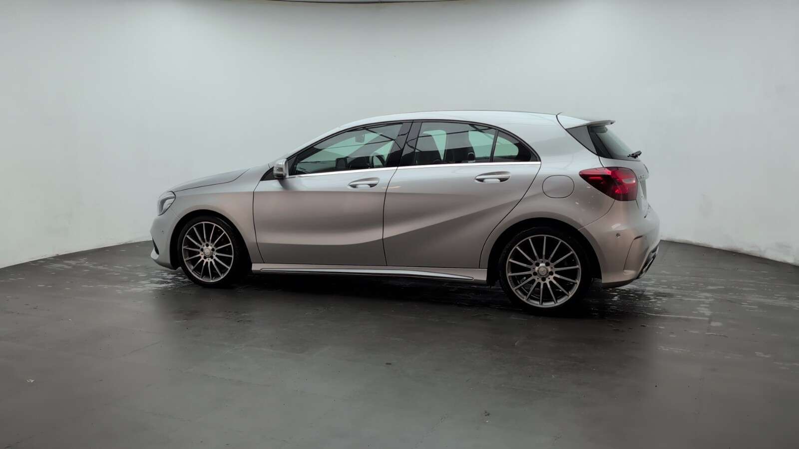 2016 MERCEDES-BENZ A CLASS 2016 MERCEDES-BENZ A CLASS