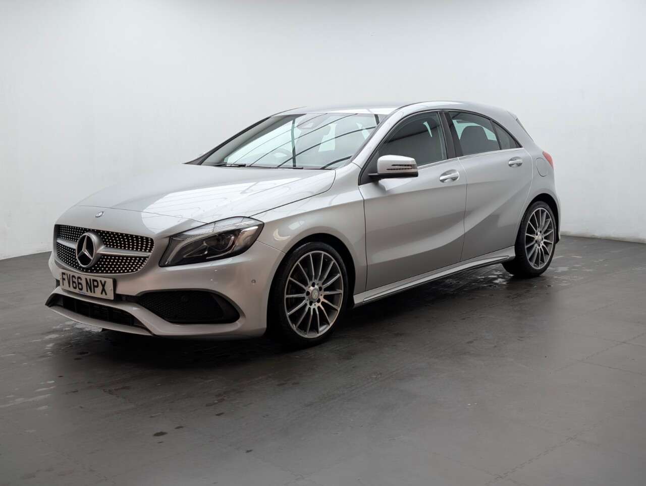 2016 MERCEDES-BENZ A CLASS 2016 MERCEDES-BENZ A CLASS