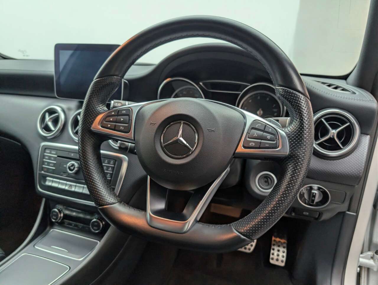 2016 MERCEDES-BENZ A CLASS 2016 MERCEDES-BENZ A CLASS