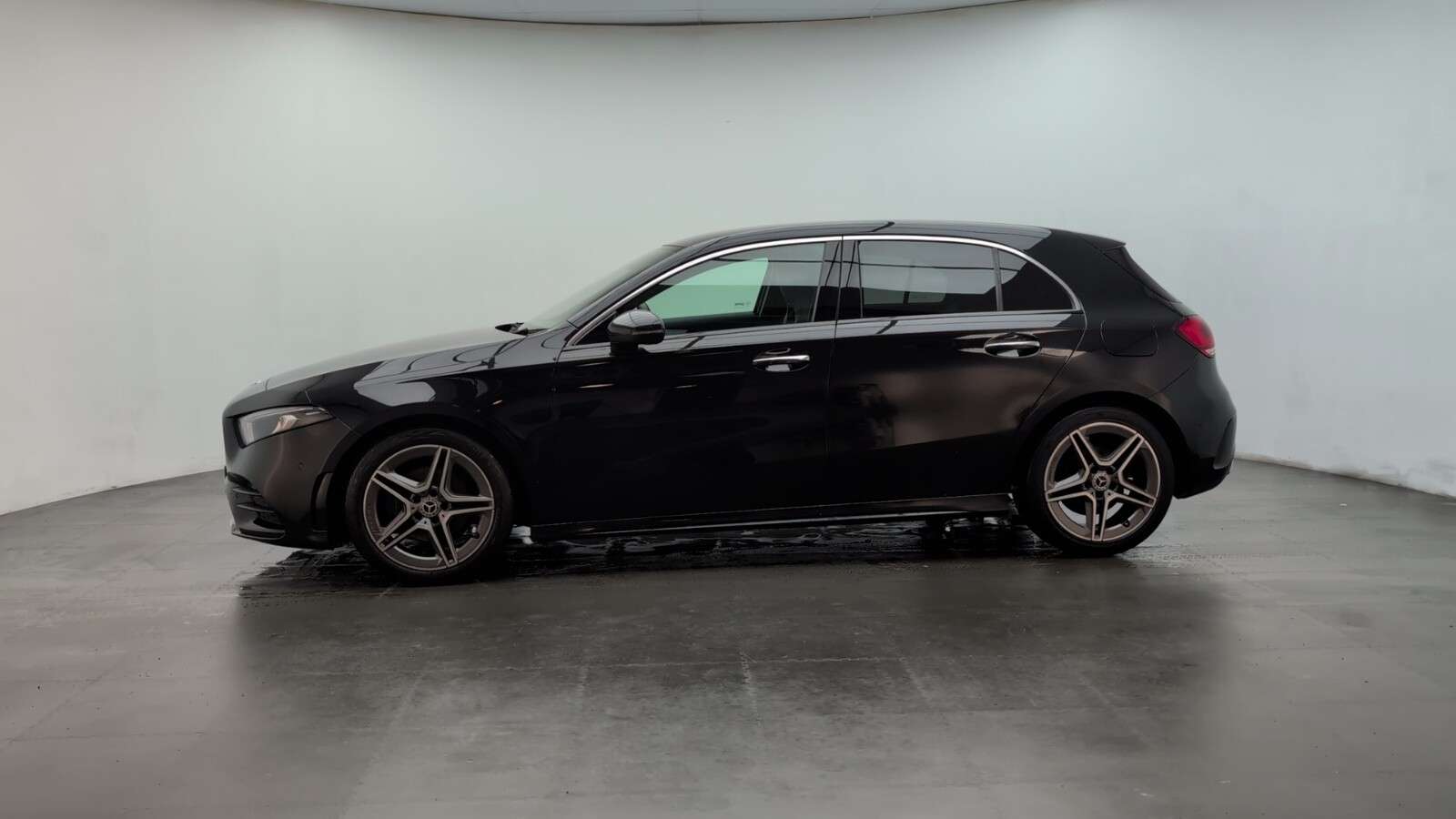 2019 MERCEDES-BENZ A CLASS 2019 MERCEDES-BENZ A CLASS