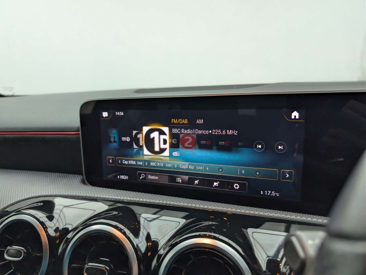 2019 MERCEDES-BENZ A CLASS 2019 MERCEDES-BENZ A CLASS