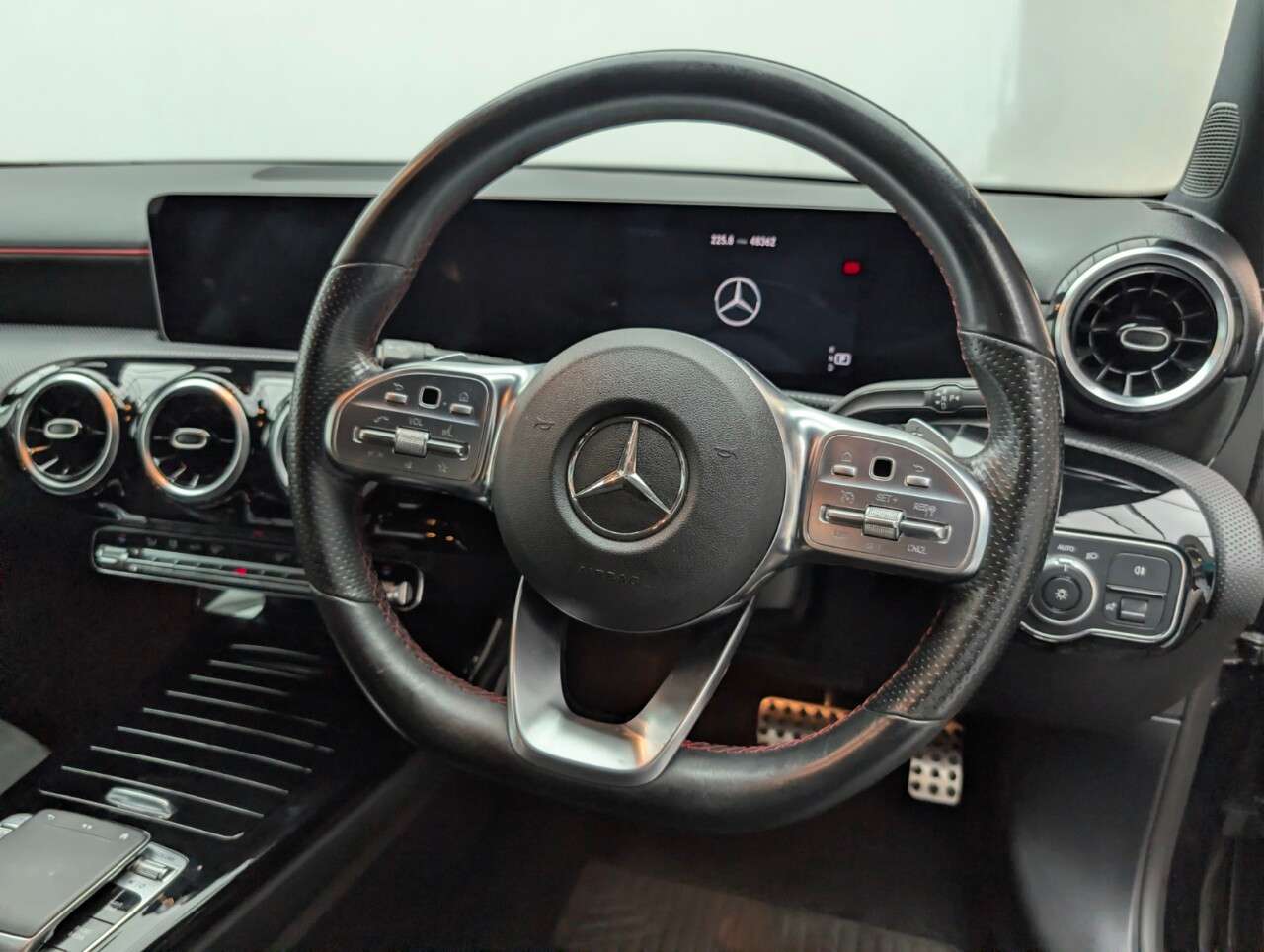 2019 MERCEDES-BENZ A CLASS 2019 MERCEDES-BENZ A CLASS