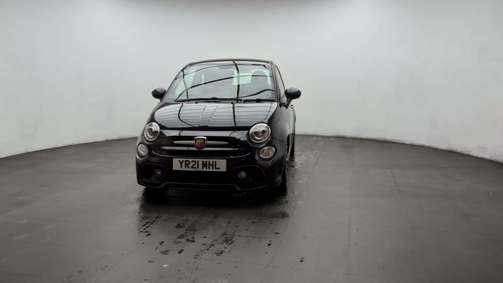 2021 ABARTH 595 2021 ABARTH 595