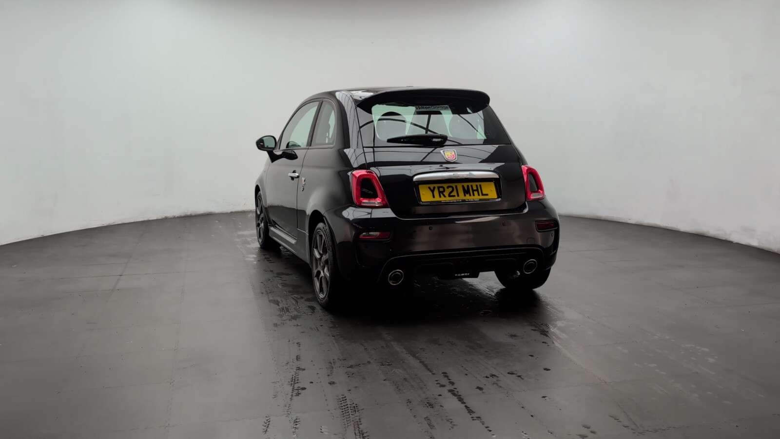 2021 ABARTH 595 2021 ABARTH 595