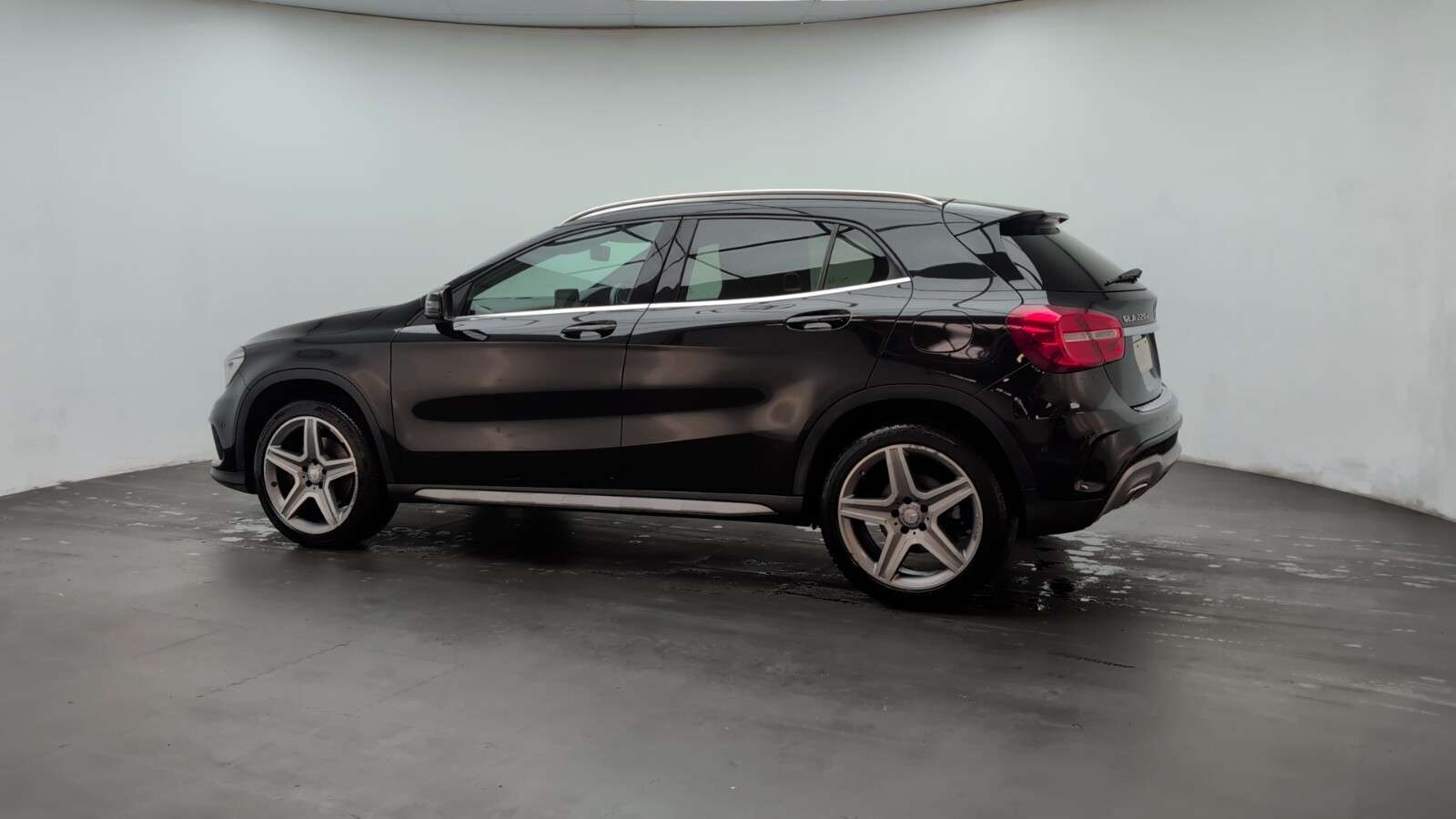 2016 MERCEDES-BENZ 180 2016 MERCEDES-BENZ 180