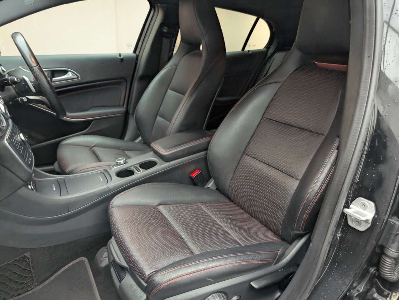 2016 MERCEDES-BENZ 180 2016 MERCEDES-BENZ 180